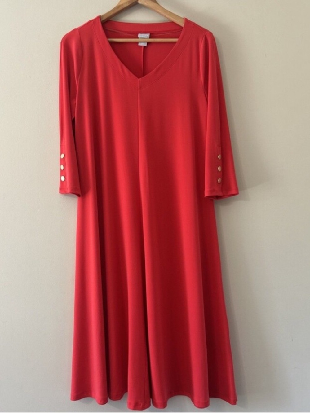 Chico's Travelers Red V-neck Midi Dress 3/4 Sleeves Gold Snaps 8/10 (Chico’s 1)